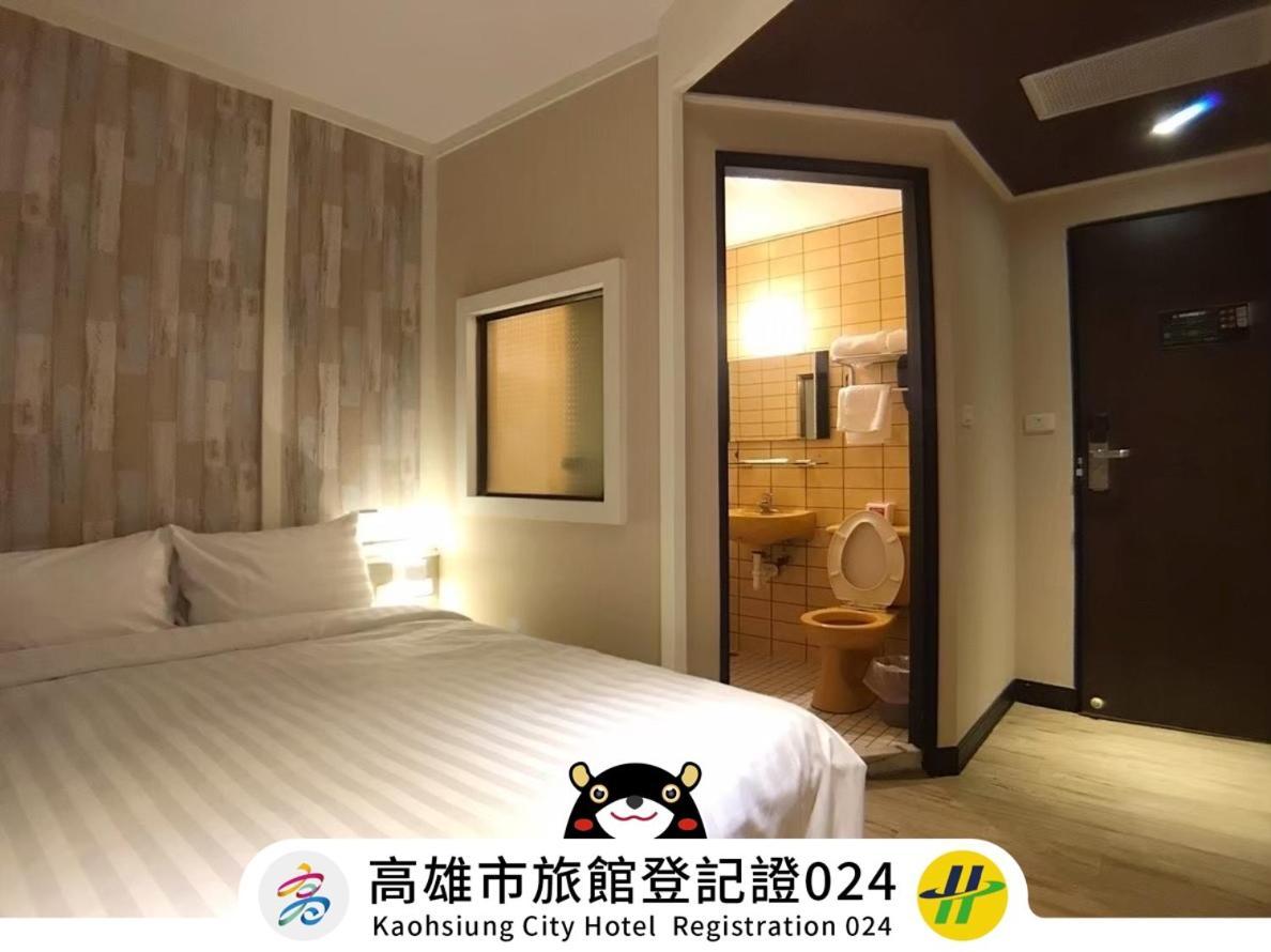 Win Inn Kaohsiung Hotel Buitenkant foto